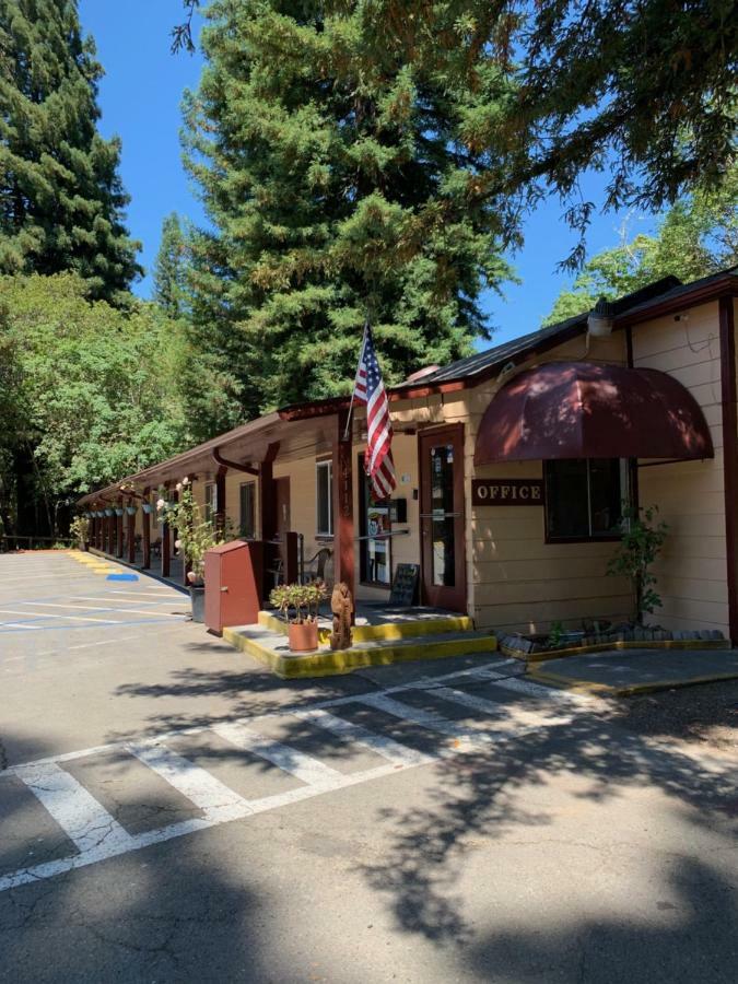 Dean Creek Resort Redway Exterior foto